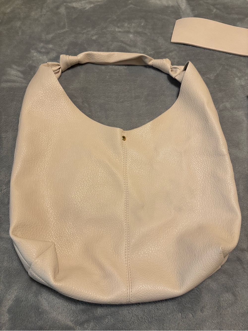 Anthropologie Love Knot Slouchy Bag in Cream - Picture 6 of 15